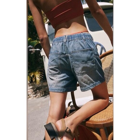 NWT Free People We The Free Second Chances Low Slung Jean Shorts Blue Small - Picture 4 of 14